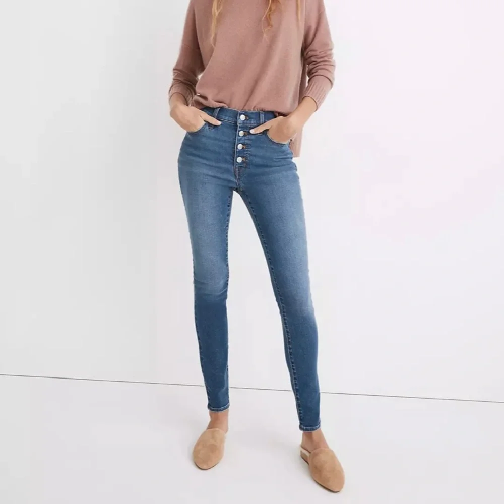 Madewell Skinny Jeans - Picture 2 of 2